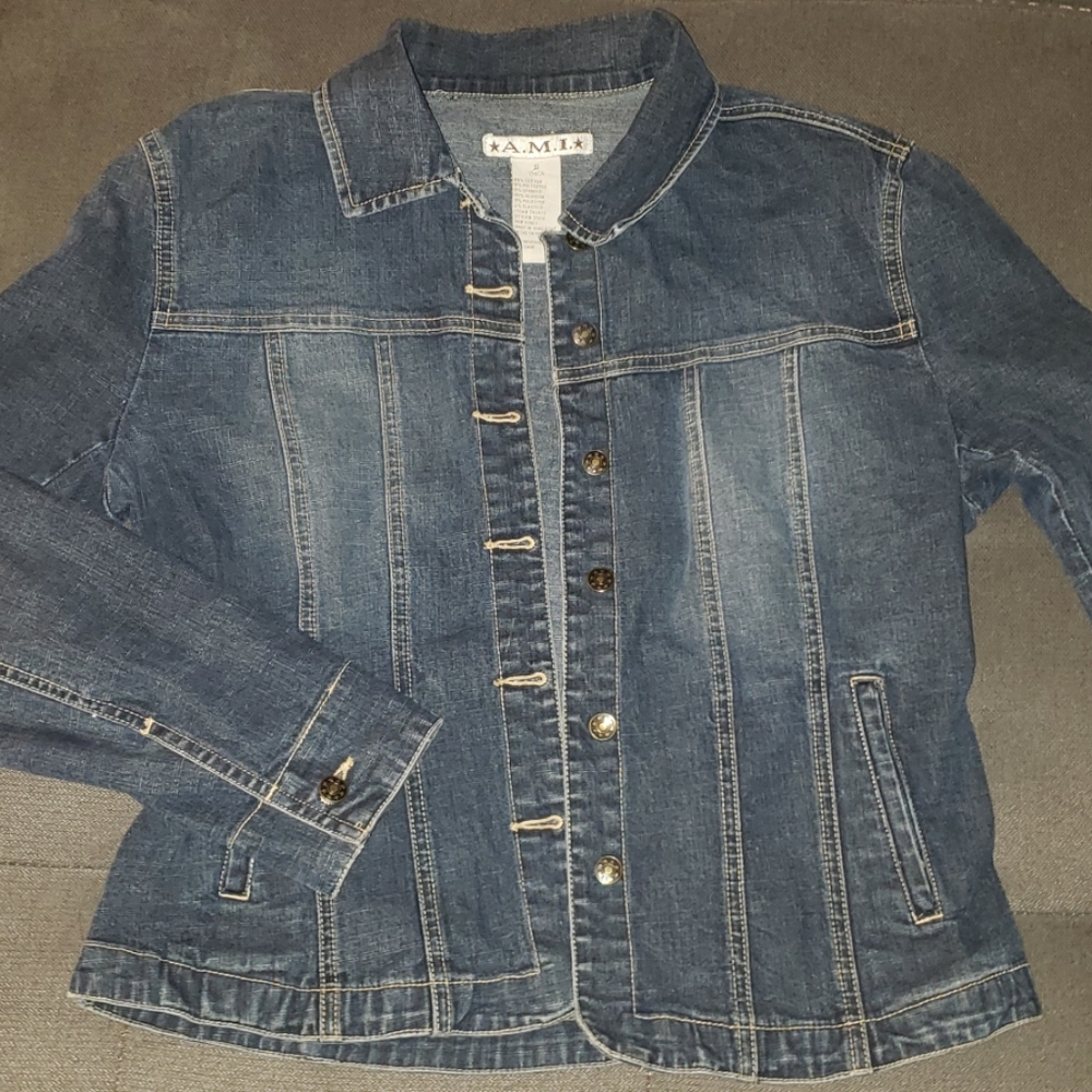 Jean's jacket - Picture 2 of 4